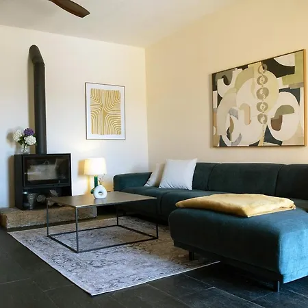 Villa 282